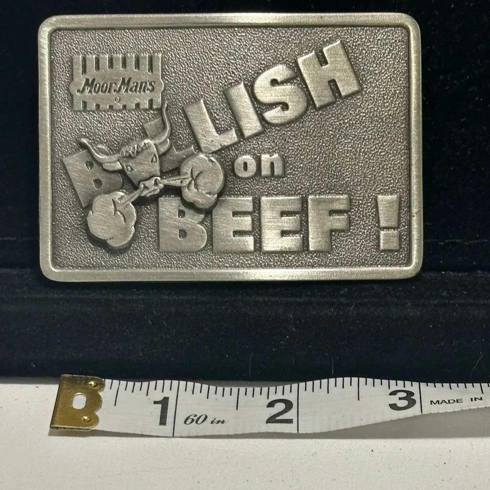 Vintage 1983 Moormans Bullish On Beef Bull Cattle Feed Farm Belt Buckle Iowa